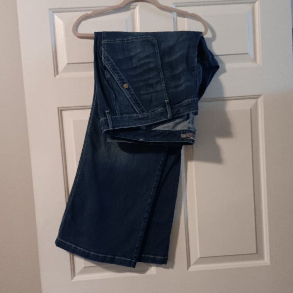 Torrid Women’s Bootcut Jeans Size 30R – Relaxed Fit Super Stretch Denim